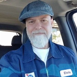 Meet your Posher, Ray